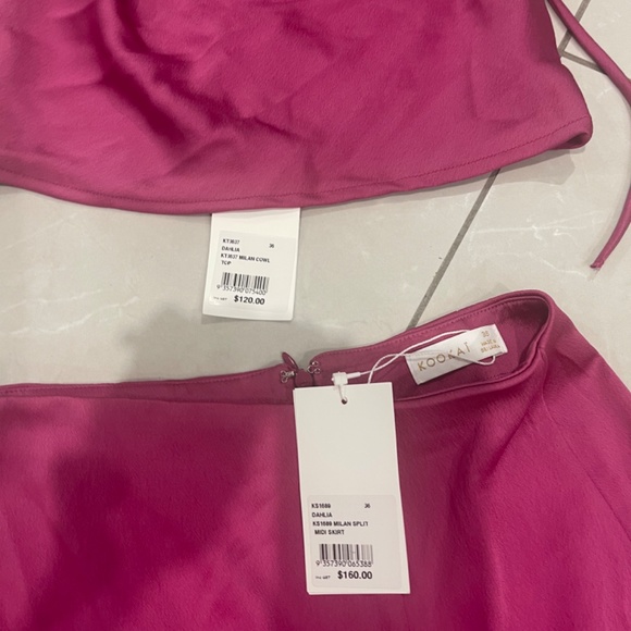Kookai pink skirt and top - Picture 3 of 3